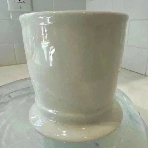 Anthropologie Letter L Initial Coffee Mug White Black Retro Shaving Cup Monogram - Picture 8 of 13